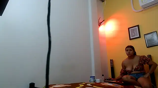 sashabigboobs69 online show from 05-06-26, 12:41
