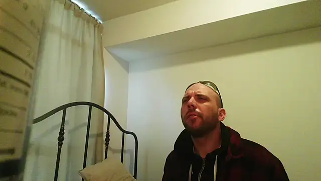 Snapshot of experiencelove chatting on 03-08-26, 10:02 experiencelove online show from 03-08-26, 10:02