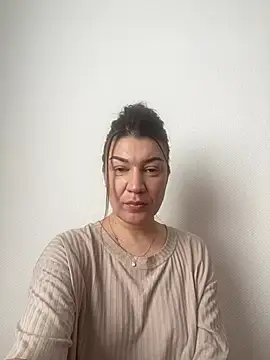 MilaDiva34 online show from 03-16-26, 08:18