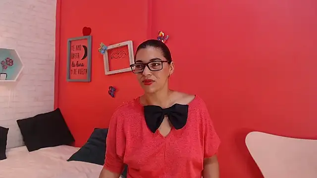 Snapshot of valentinadiamondp chatting on 03-07-26, 12:46 valentinadiamondp online show from 03-07-26, 12:46