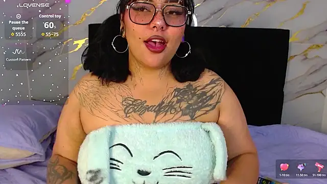 scarletth jhonsom1 online show from 04-26-26, 12:36