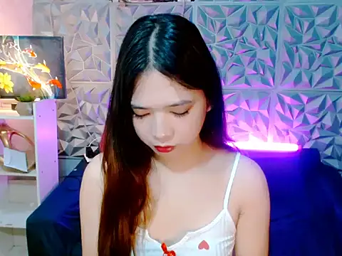 7inchbigsurprise online show from 06-20-26, 11:46