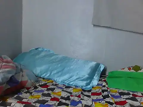 Snapshot of Nthaby12 chatting on 03-09-26, 11:42 Nthaby12 online show from 03-09-26, 11:42