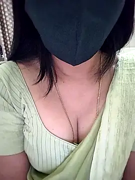 Snapshot of Rani9954 chatting on 03-12-26, 06:19 Rani9954 online show from 03-12-26, 06:19