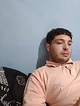KEVINN022 online show from 07-18-26, 03:33