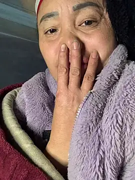 ten-girl-2k5 online show from 03-14-26, 05:46