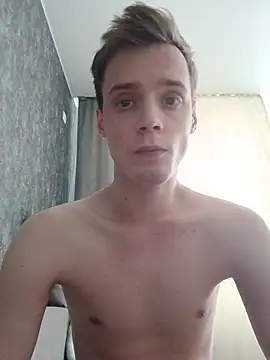 Snapshot of yemaxx chatting on 03-08-26, 06:17 yemaxx online show from 03-08-26, 06:17