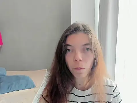 LikaAeiston1 online show from 06-13-26, 05:16