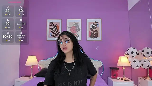 Snapshot of YayaQueen chatting on 07-16-26, 11:49 YayaQueen online show from 07-16-26, 11:49