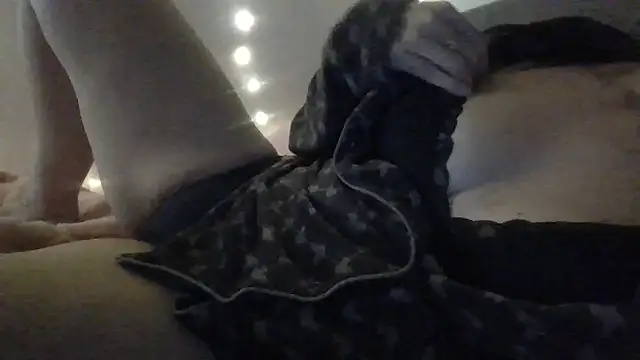 Snapshot of Spicy_SkyeUK chatting on 03-11-26, 11:44 Spicy SkyeUK online show from 03-11-26, 11:44