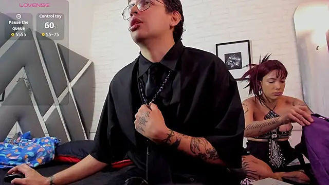 dalhia and hades online show from 07-29-26, 12:25
