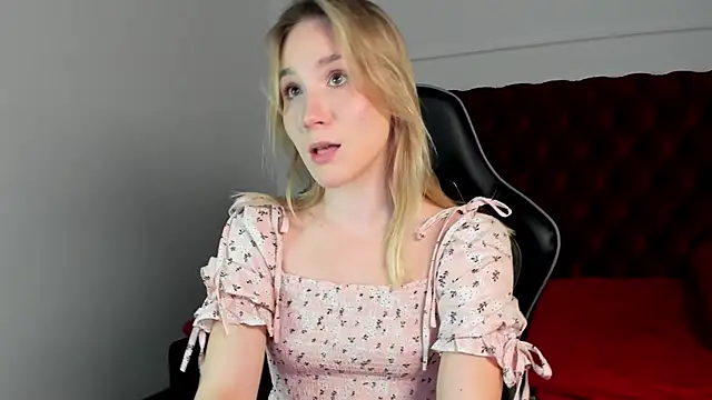 ElaraVoltage online show from 03-17-26, 11:24