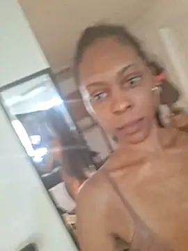 Snapshot of Lollypopp6 chatting on 03-31-26, 10:43 Lollypopp6 online show from 03-31-26, 10:43