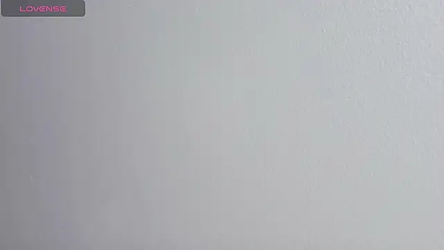 queen adhara online show from 04-18-26, 11:47