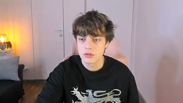 MaxVibee online show from 03-14-26, 08:36