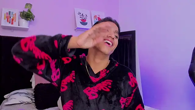 Morgan Bladee online show from 04-16-26, 04:35