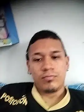 Snapshot of Paisa__Col77 chatting on 03-11-26, 04:02 Paisa Col77 online show from 03-11-26, 04:02