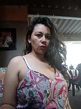 Snapshot of sexy-pregnant1 chatting on 03-10-26, 03:06 sexy-pregnant1 online show from 03-10-26, 03:06