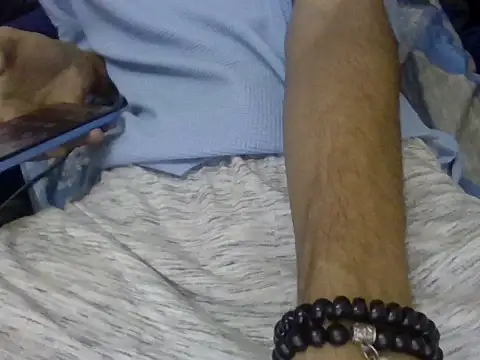 Snapshot of tox_ic chatting on 03-11-26, 07:42 tox ic online show from 03-11-26, 07:42