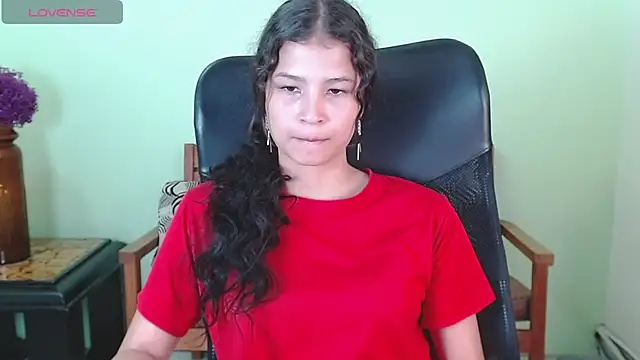 ChalonVera online show from 04-22-26, 08:21