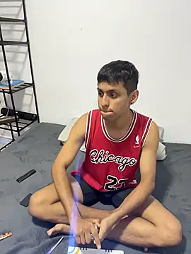 Snapshot of Unpipemas chatting on 03-07-26, 04:31 Unpipemas online show from 03-07-26, 04:31