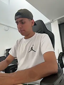 Snapshot of Unpipemas chatting on 03-13-26, 10:16 Unpipemas online show from 03-13-26, 10:16