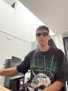 Snapshot of Unpipemas chatting on 03-14-26, 08:25 Unpipemas online show from 03-14-26, 08:25