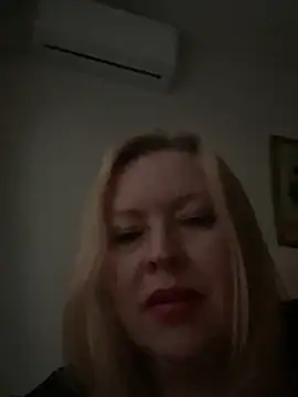 JanieLight53 online show from 05-15-26, 10:50