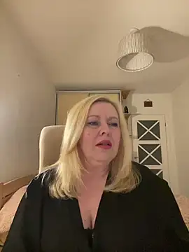 JanieLight53 online show from 06-20-26, 10:01