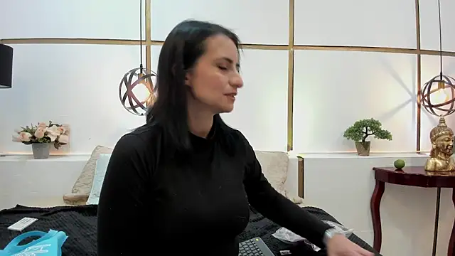 BrendaCantorel online show from 03-12-26, 11:49