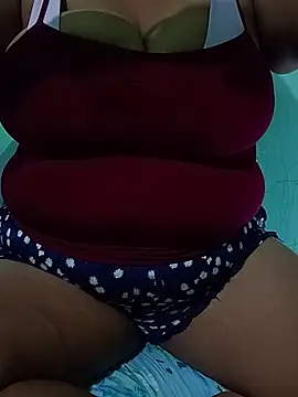 latina bigtitss online show from 03-15-26, 03:23