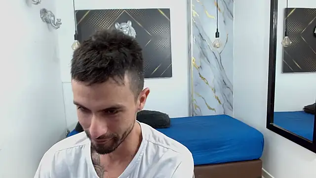 Snapshot of KingOfTemptation chatting on 03-12-26, 03:12 KingOfTemptation online show from 03-12-26, 03:12