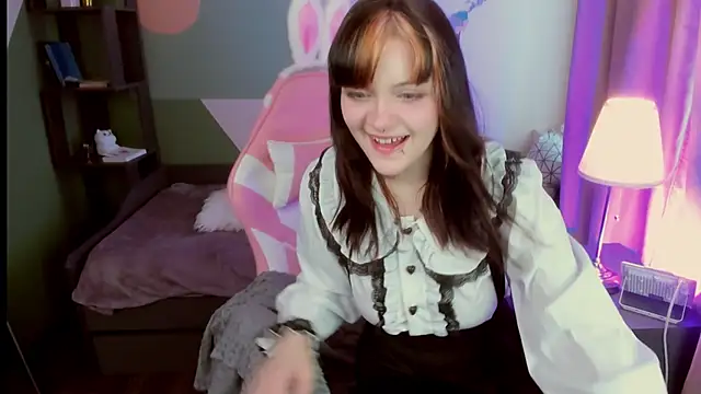 EsterTwilight online show from 05-23-26, 04:00