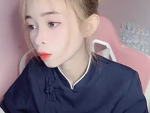 Odile068 online show from 03-11-26, 05:57