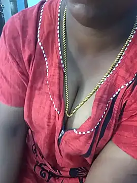 Snapshot of jothika45 chatting on 03-13-26, 03:13 jothika45 online show from 03-13-26, 03:13