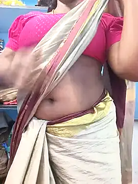 Snapshot of jothika45 chatting on 03-13-26, 04:35 jothika45 online show from 03-13-26, 04:35