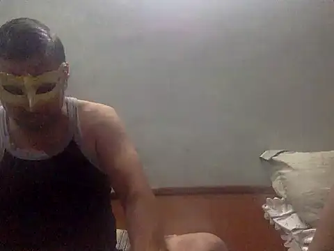 Snapshot of rockym1995 chatting on 06-24-26, 02:38 rockym1995 online show from 06-24-26, 02:38