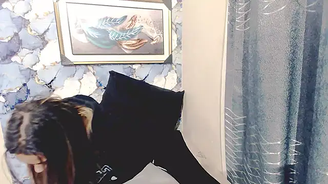 Snapshot of Luscious_Lexy chatting on 06-14-26, 04:36 Luscious Lexy online show from 06-14-26, 04:36