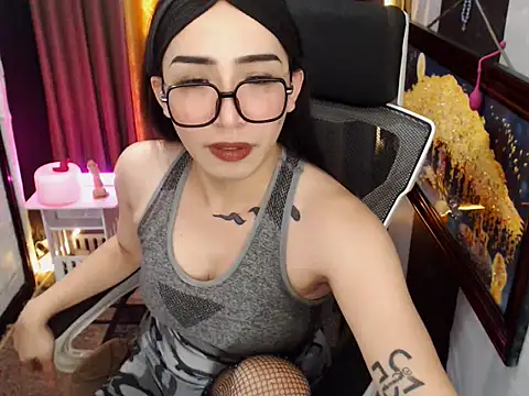 Snapshot of SexyCommander chatting on 03-09-26, 07:56 SexyCommander online show from 03-09-26, 07:56