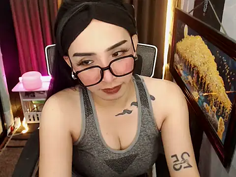 Snapshot of SexyCommander chatting on 04-07-26, 12:49 SexyCommander online show from 04-07-26, 12:49