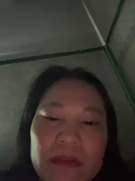 Snapshot of Milu-beo chatting on 03-11-26, 05:02 Milu-beo online show from 03-11-26, 05:02