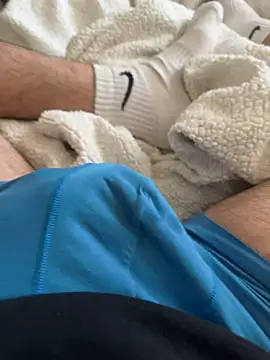 Snapshot of eddyh0t chatting on 03-15-26, 03:29 eddyh0t online show from 03-15-26, 03:29