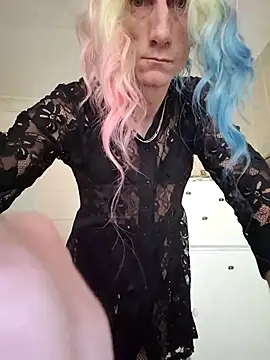 Snapshot of Hommecoquindu24 chatting on 03-13-26, 12:01 Hommecoquindu24 online show from 03-13-26, 12:01