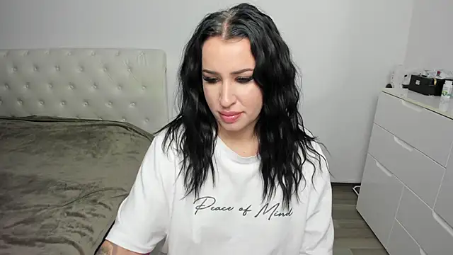 sexymorena23 online show from 11-23-25, 04:51