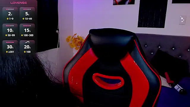 Snapshot of Victoria_Rous chatting on 03-07-26, 07:55 Victoria Rous online show from 03-07-26, 07:55