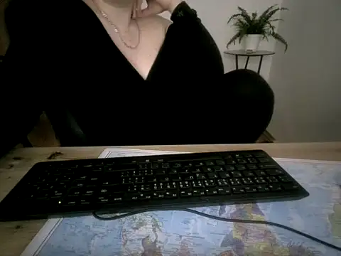 Snapshot of cumwithme0606 chatting on 03-13-26, 09:49 cumwithme0606 online show from 03-13-26, 09:49