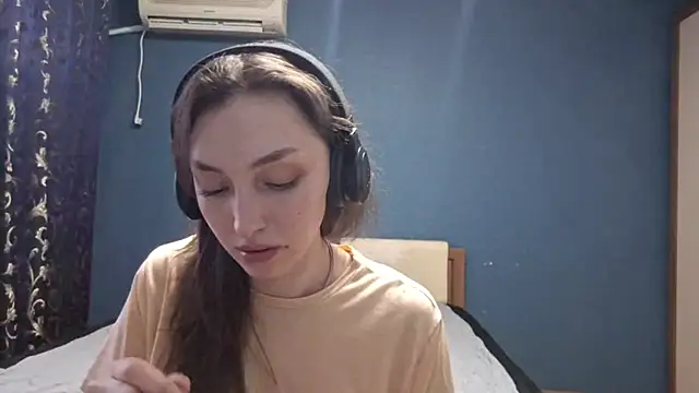 CindyLight online show from 04-10-26, 04:01