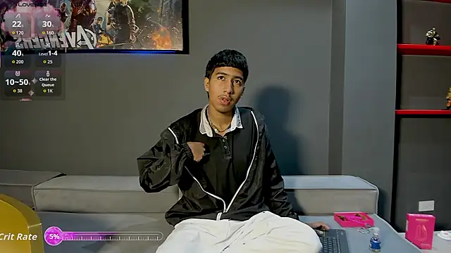 Snapshot of Ender_h0tt chatting on 03-13-26, 02:01 Ender h0tt online show from 03-13-26, 02:01