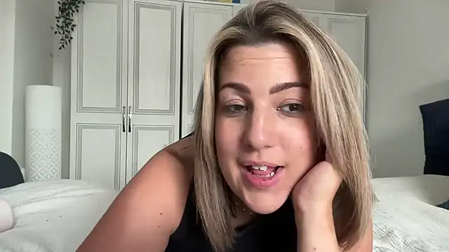 annabellewarick online show from 06-29-26, 04:18