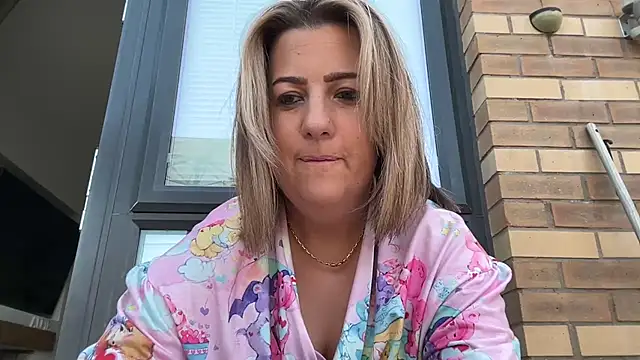 annabellewarick online show from 07-21-26, 06:49